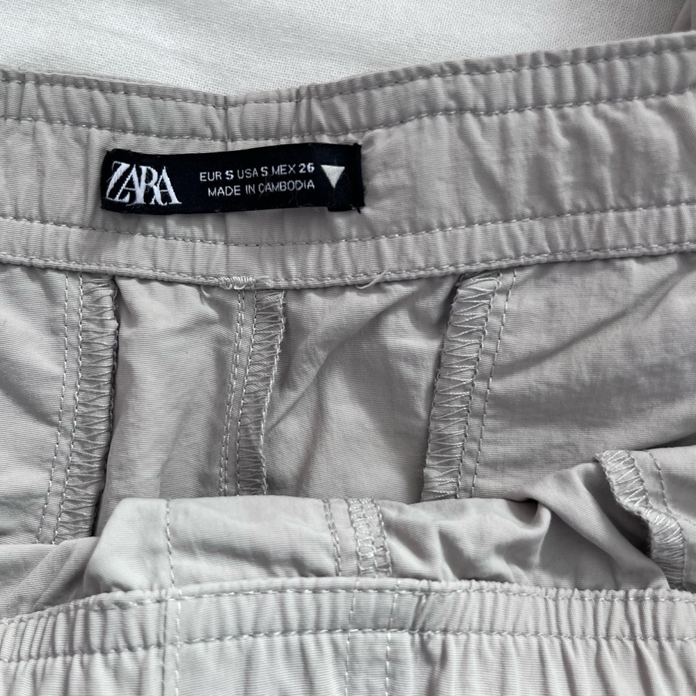 Zara Light Gray Elastic Waist Pants